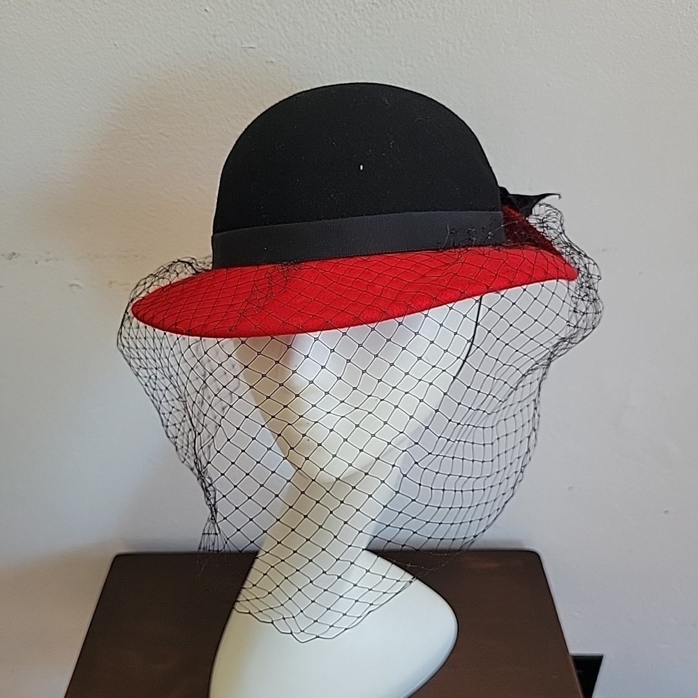 Adolfo II Escello Vintage Felted Wool Cartwheel Hat Storage Box Netted Black Red